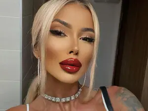 ArianaArianna  live sex cam