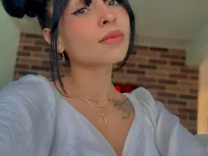 Canelatinaxx  live sex cam