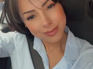 Lyliboom  live sex cam