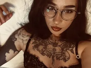 Lilith_Lux  live sex cam