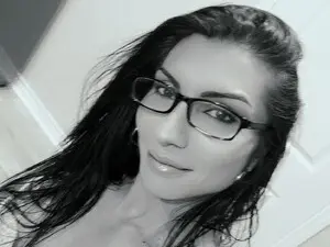 Lunasexy79  live sex cam