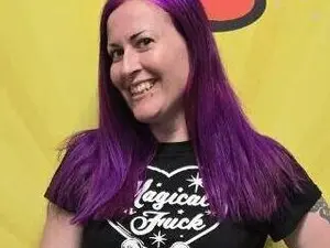 Gennyrock  live sex cam