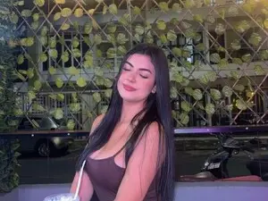 Jenniferhost  live sex cam