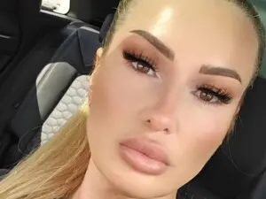 TamaraMilano  live sex cam