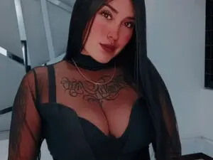 Layla_  live sex cam
