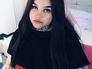 AbbyHiIlton  live sex cam