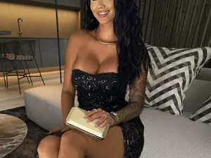 Afterhourgirl  live sex cam