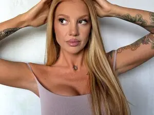 GingerEllis  live sex cam