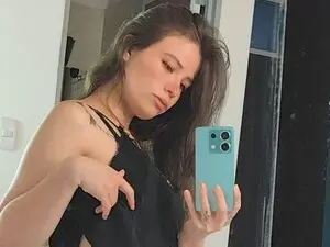 Mily_Miley  live sex cam