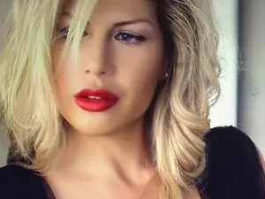 AMANASCA  live sex cam