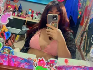 Bbyprincss  live sex cam
