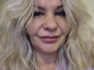 Stephycute  live sex cam
