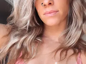 AthenaSiren  live sex cam