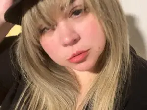 Allegraferra  live sex cam