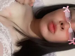 U_bby  live sex cam