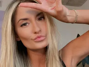 AlanaWylde  live sex cam