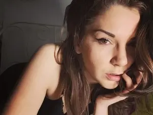 QueenOfMoney  live sex cam