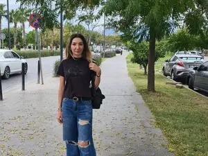 AlyVee  live sex cam