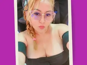 Mariana995648  live sex cam