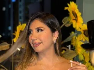 Luna_Palmer  live sex cam
