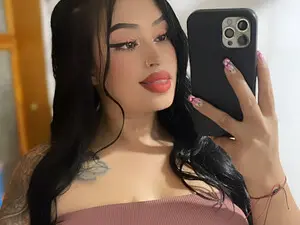 Emily_klar  live sex cam