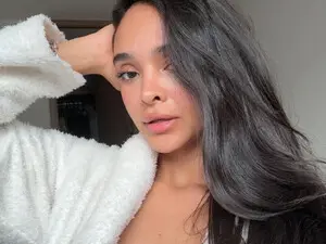 YourFavorita  live sex cam