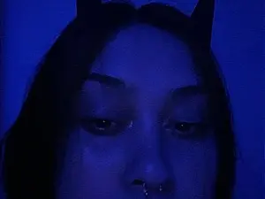 SaffronLovee  live sex cam