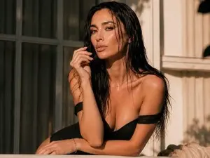 Lolla_FoxX  live sex cam