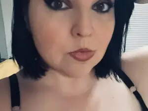 MsMiraBella  live sex cam