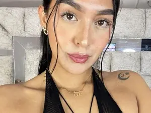 SaraGreey  live sex cam
