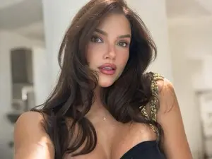 Nadiabliss  live sex cam