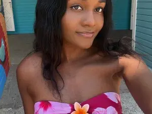 CaramelDoll1_  live sex cam
