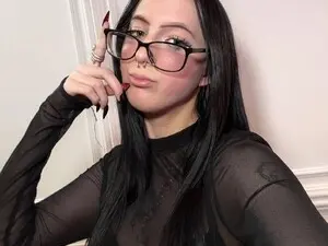 AriaaMoon  live sex cam