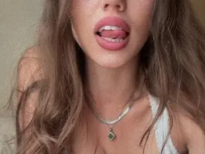 Sauuucyb23  live sex cam