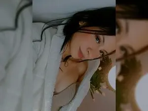 Aliisonhottie  live sex cam