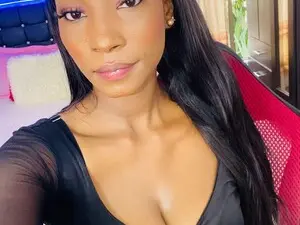 Taliana111  live sex cam