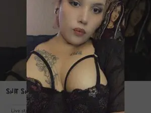 ParTayMomSter  live sex cam