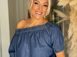 Reeya71  live sex cam