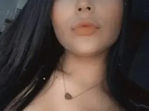 Sara_watson  live sex cam