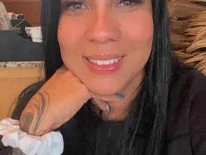 Gaby_blue  live sex cam