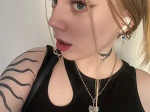 AstiRabby  live sex cam