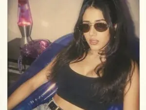 Sweet_tartxo  live sex cam