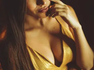 Alexawhitee  live sex cam
