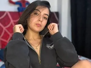 Saylor_cassie  live sex cam