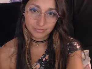 Adrena10  live sex cam