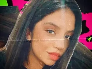 Gineebraa  live sex cam