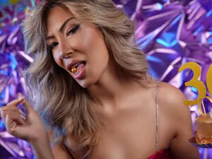 SophiaPotts  live sex cam