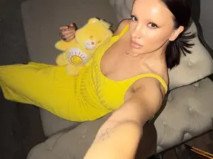 AlienControl  live sex cam