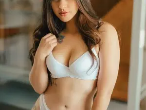 Giss_elle  live sex cam