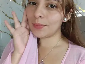 Yutori  live sex cam